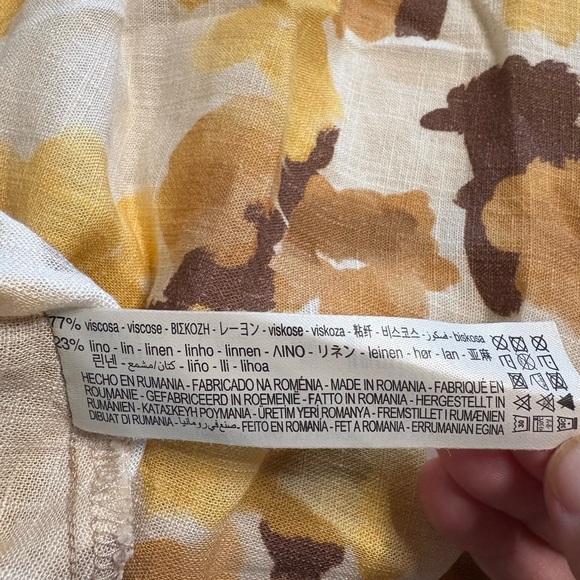 GUC Oysho- Floral Maxi Dress in Yellow and Brown. Size M - Picture 7 of 8